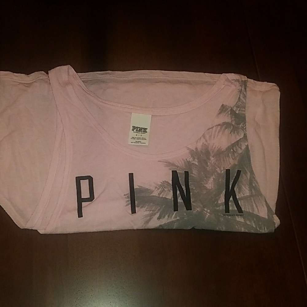 Flowy VS PINK graphic tank